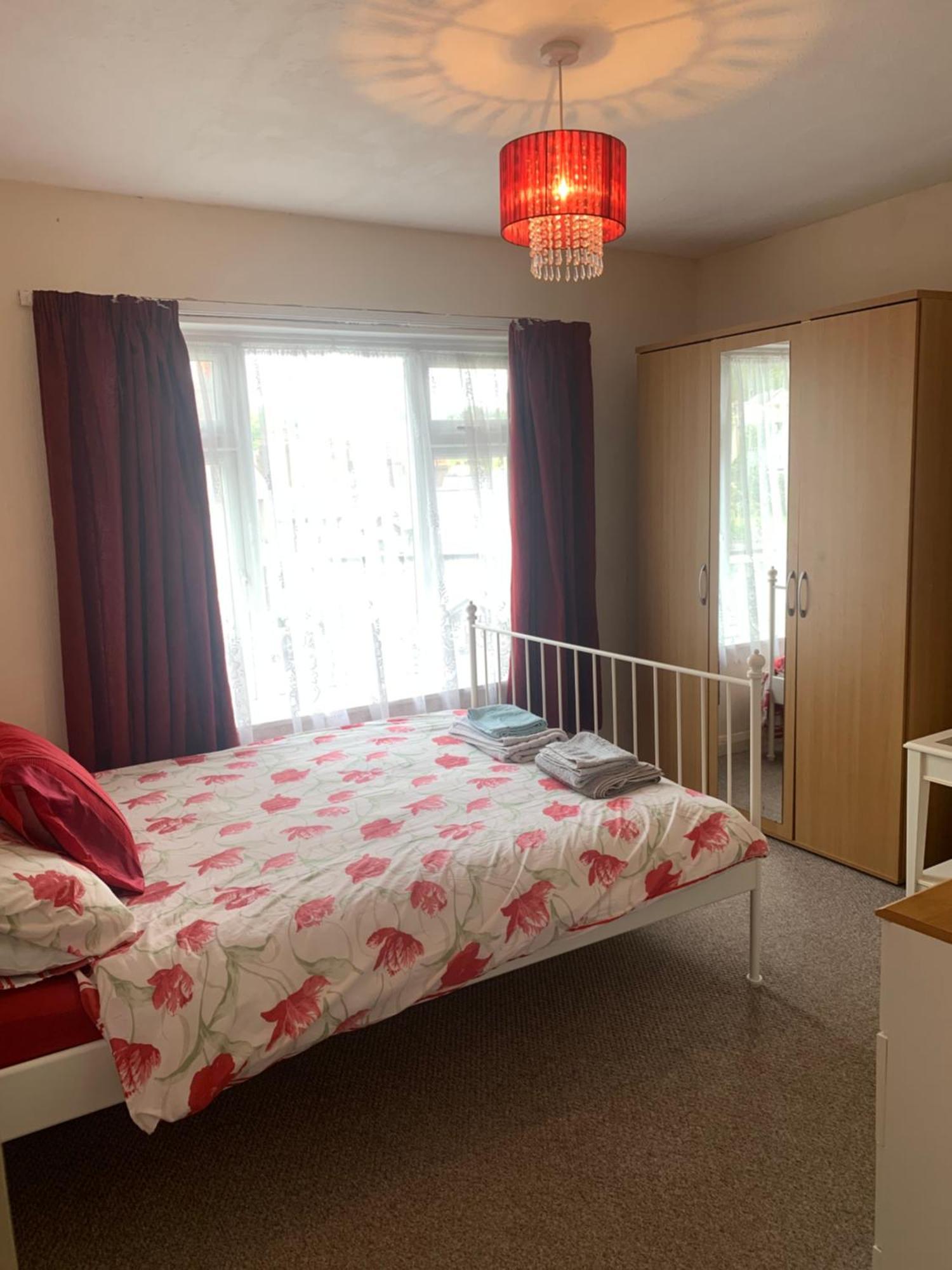 Room Only Guest Accommodation, Guest House Self Catering Bangor Eksteriør billede