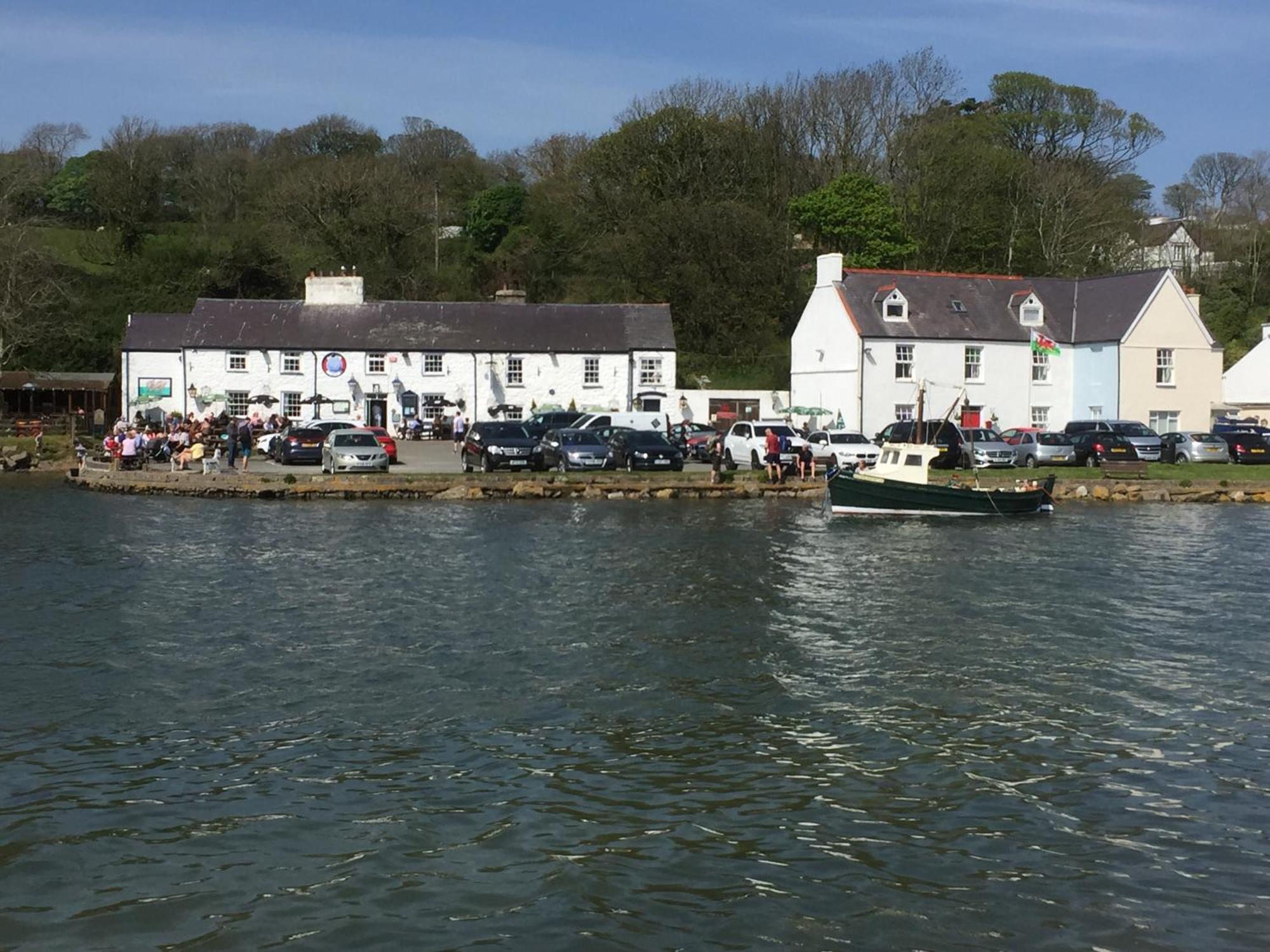 Room Only Guest Accommodation, Guest House Self Catering Bangor Eksteriør billede